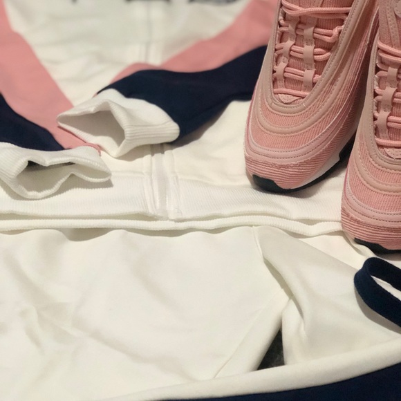 Nike airmax and Track Suit - Picture 2 of 3